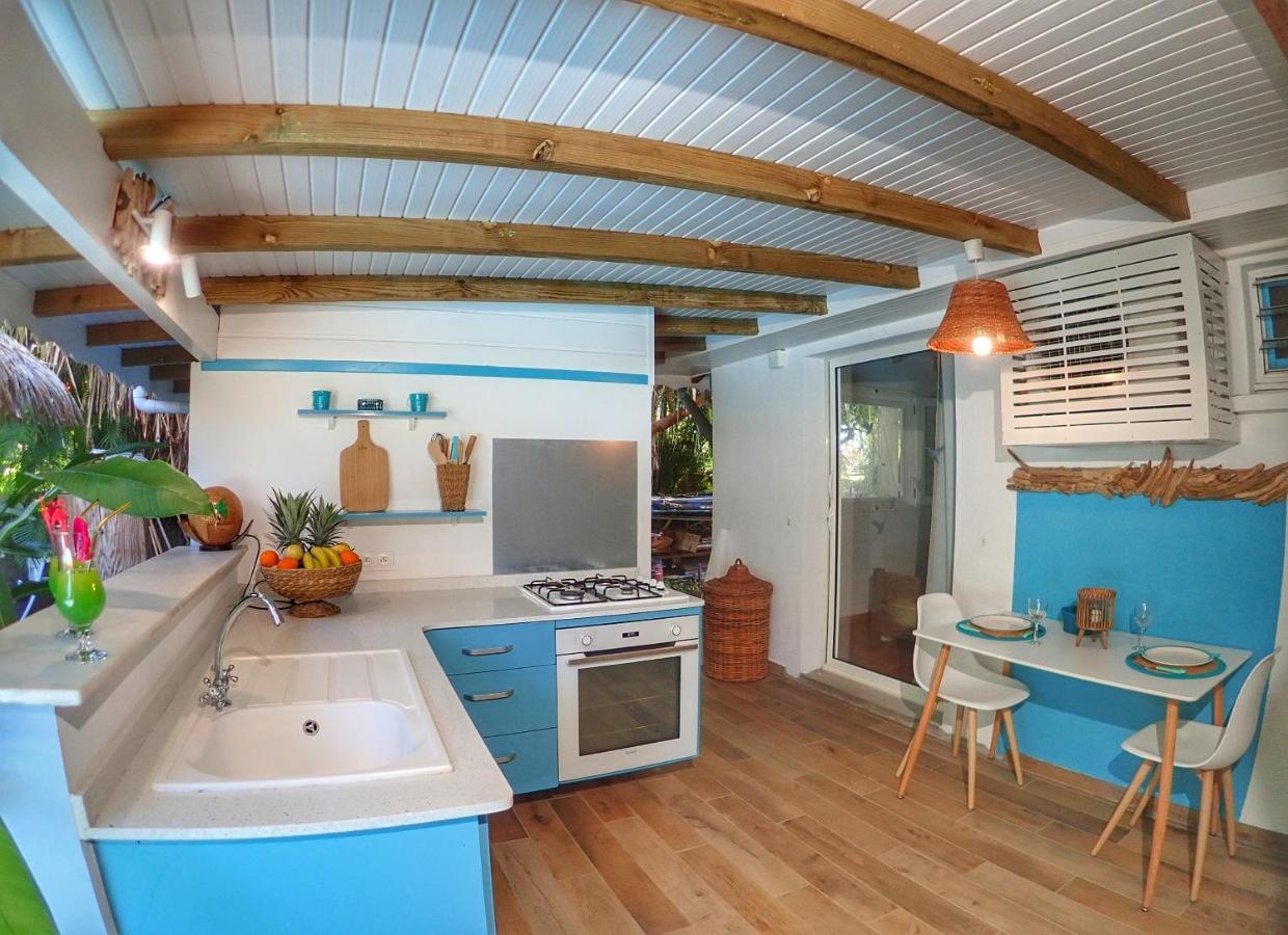 Gite Kaz A Topaze, Piscine, Jardin Tropical Sainte-Rose Exterior photo