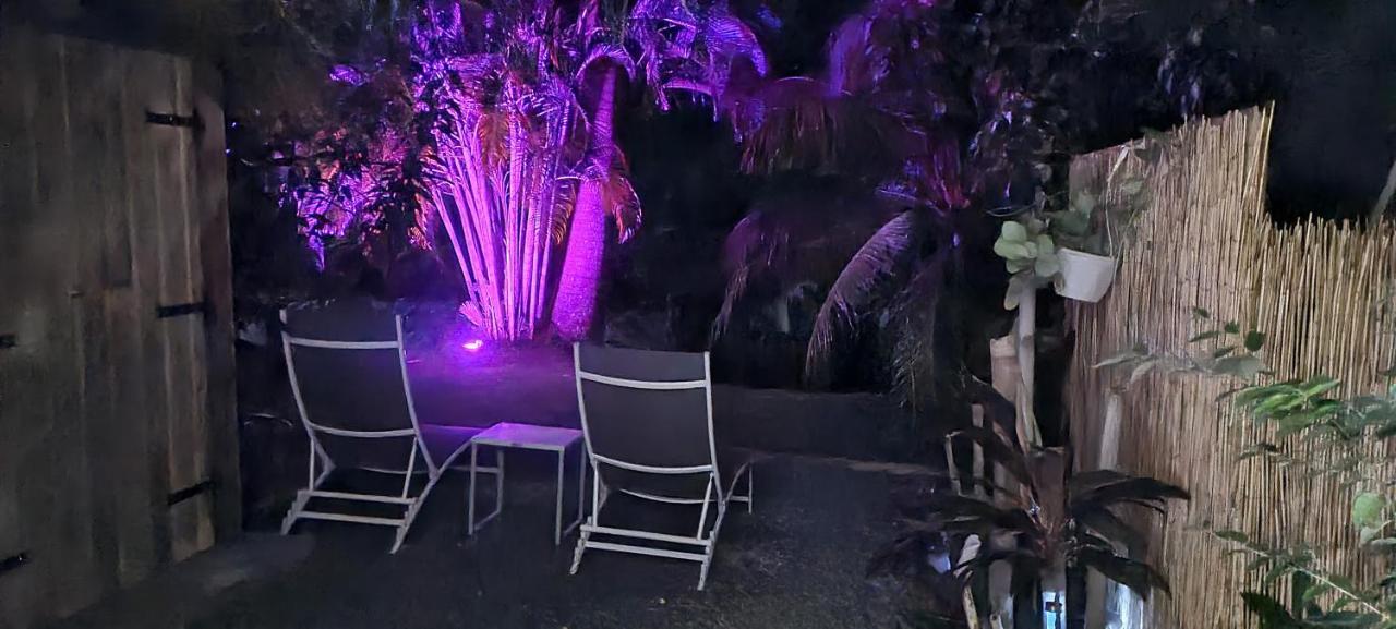 Gite Kaz A Topaze, Piscine, Jardin Tropical Sainte-Rose Exterior photo